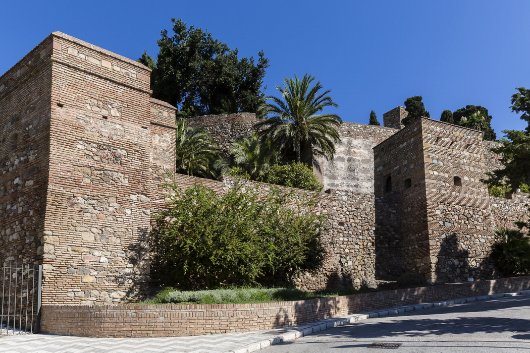 22/08/2014-Malaga(Andalousie)-->Montée vers le chateau et vues de la ville