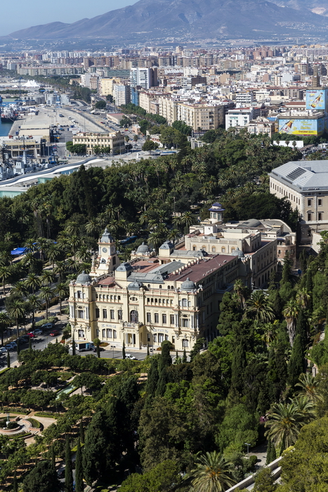 22/08/2014-Malaga(Andalousie)-->Montée vers le chateau et vues de la ville