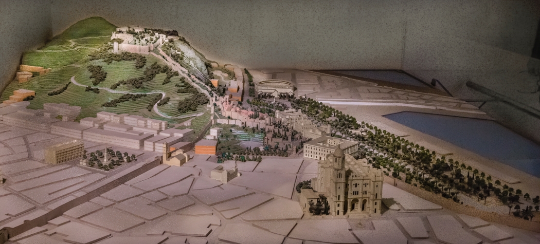 22/08/2014-Malaga(Andalousie)-->Maquette du chateau de Gibralfaro et de l'Alcazaba