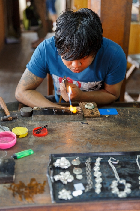13/02/2016-Lac Inlé(Myanmar)-Artisanat