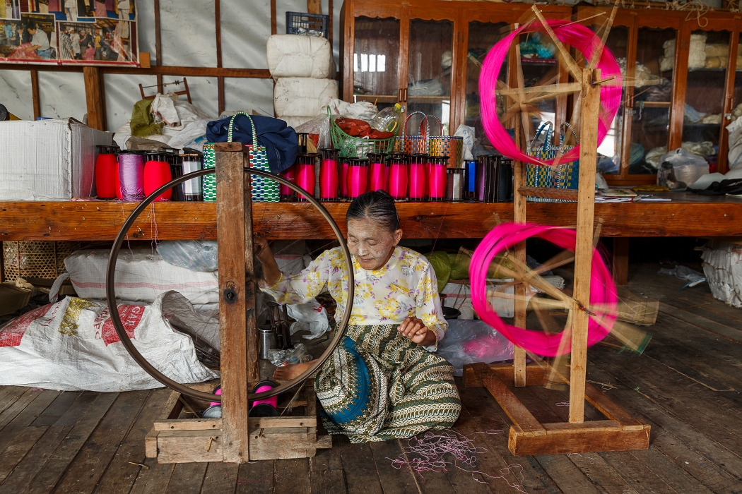 13/02/2016-Lac Inlé(Myanmar)-Artisanat