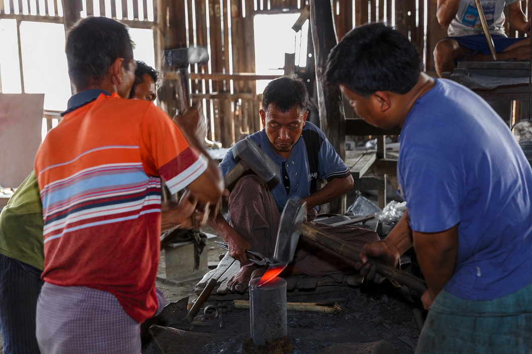 13/02/2016-Lac Inlé(Myanmar)-Artisanat