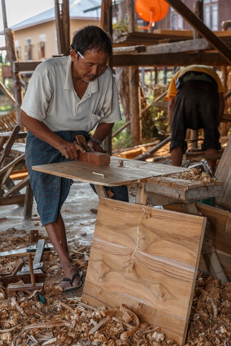 13/02/2016-Lac Inlé(Myanmar)-Artisanat