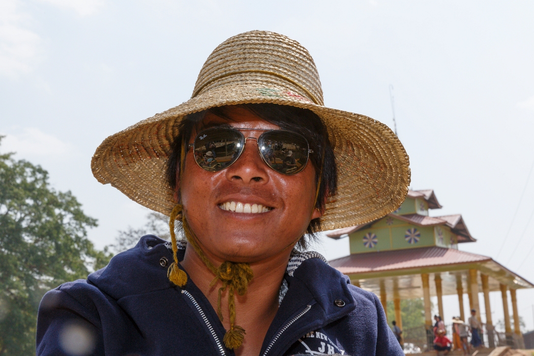 13/02/2016-Lac Inlé(Myanmar)-Pagode In Dhein