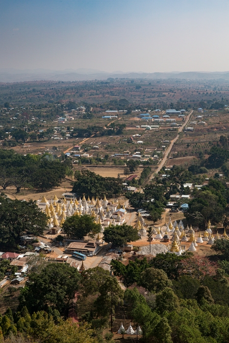 14/02/2016-Pindaya(Myanmar)-Grotte dorée
