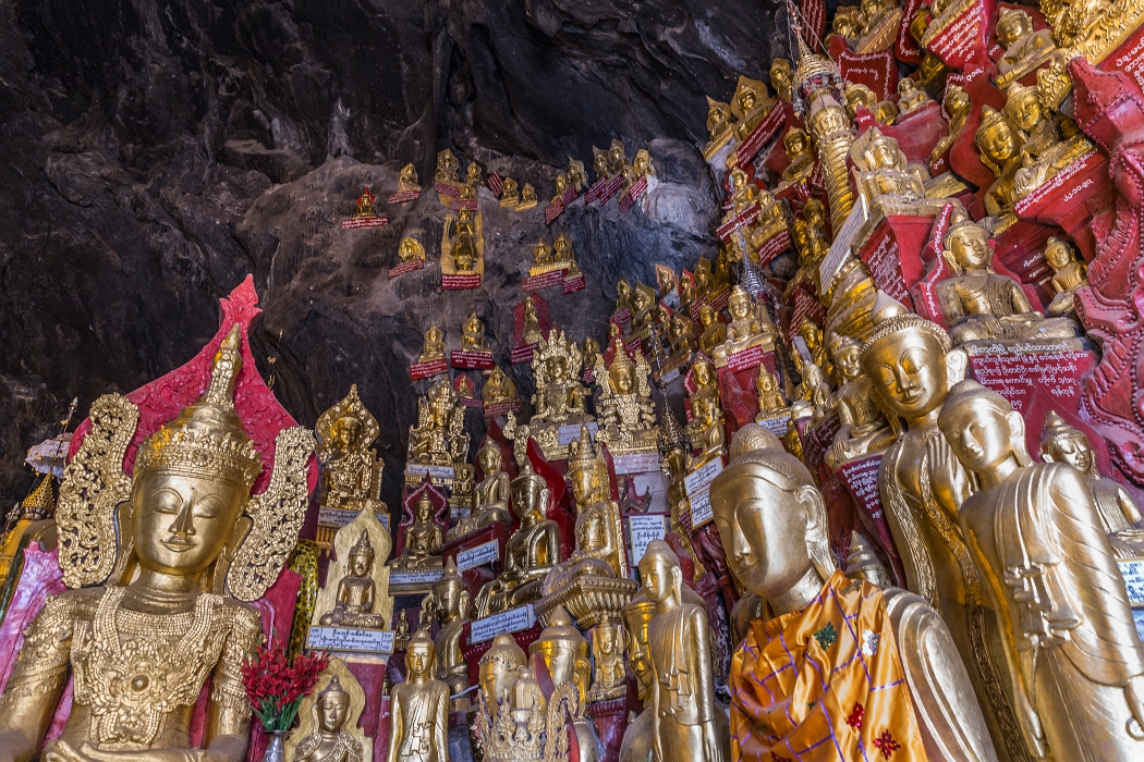 14/02/2016-Pindaya(Myanmar)-Grotte dorée