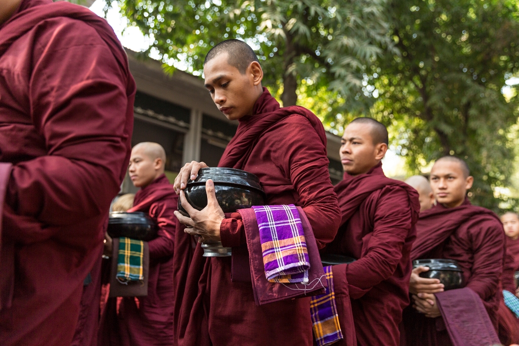 15/02/2016-Mandalay(Birmanie)-Monstère de Amarapura
