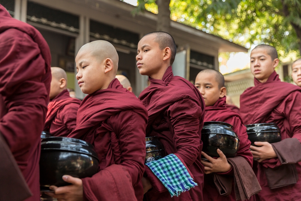 15/02/2016-Mandalay(Birmanie)-Monstère de Amarapura