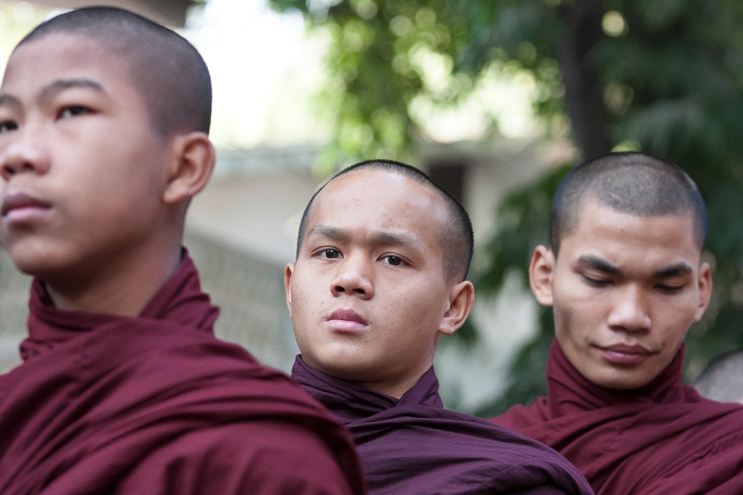 15/02/2016-Mandalay(Birmanie)-Monstère de Amarapura