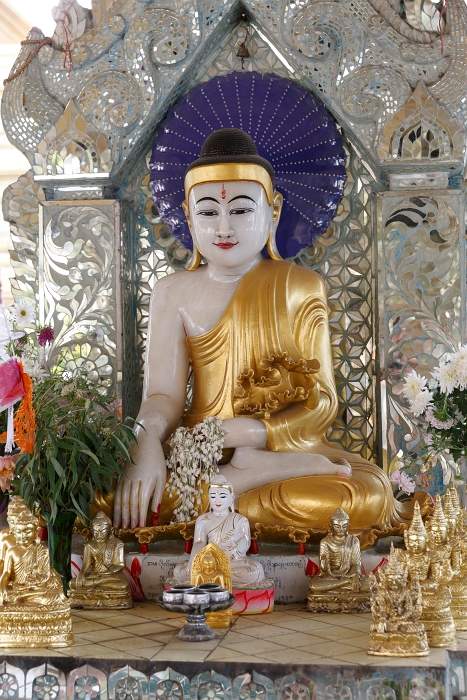 15/02/2016-Mandalay(Birmanie)-Pagode Kuthodaw