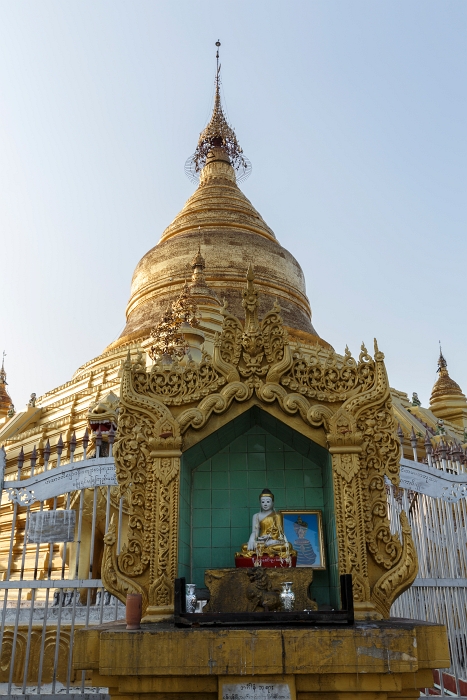 15/02/2016-Mandalay(Birmanie)-Pagode Kuthodaw
