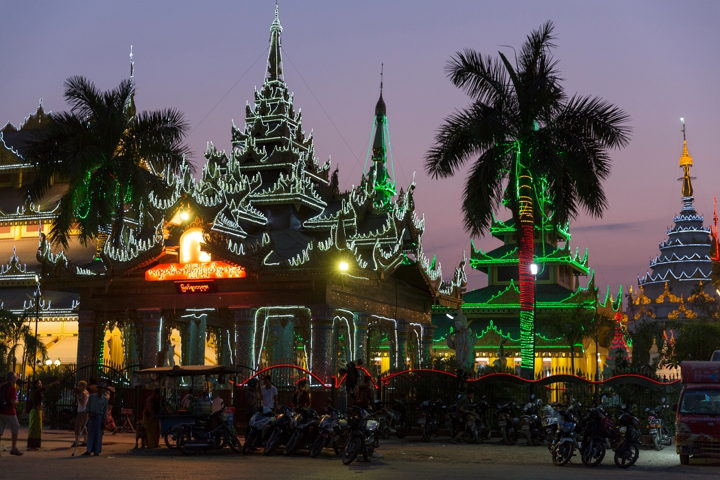 15/02/2016-Mandalay(Birmanie)-Pagode Kyauktawgyi