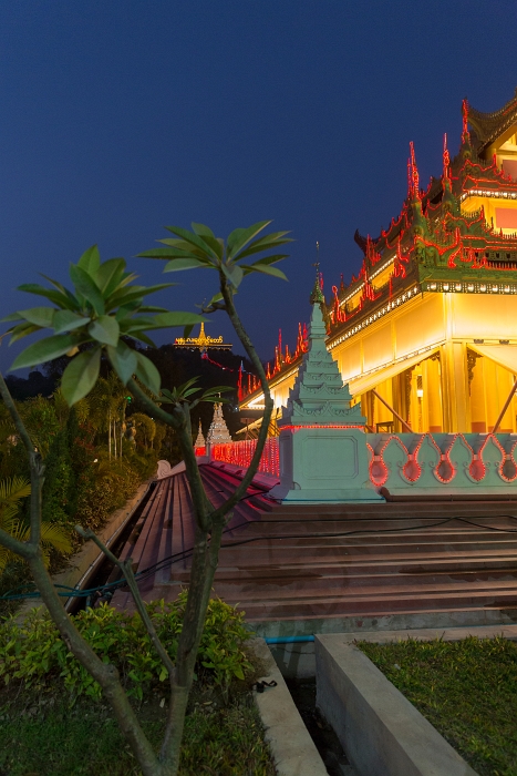 15/02/2016-Mandalay(Birmanie)-Pagode Kyauktawgyi