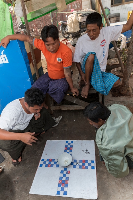 17/02/2016-Mandalay(Birmanie)-Le marché