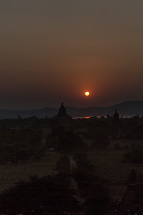 18/02/2016-Bagan(Birmanie)Coucher de soleil