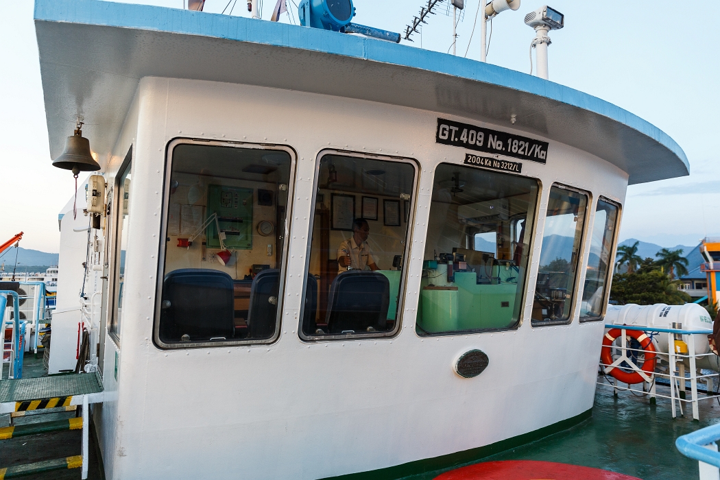 22/05/2018-Perancak(Bali)-La traverséé en Ferry vers Java