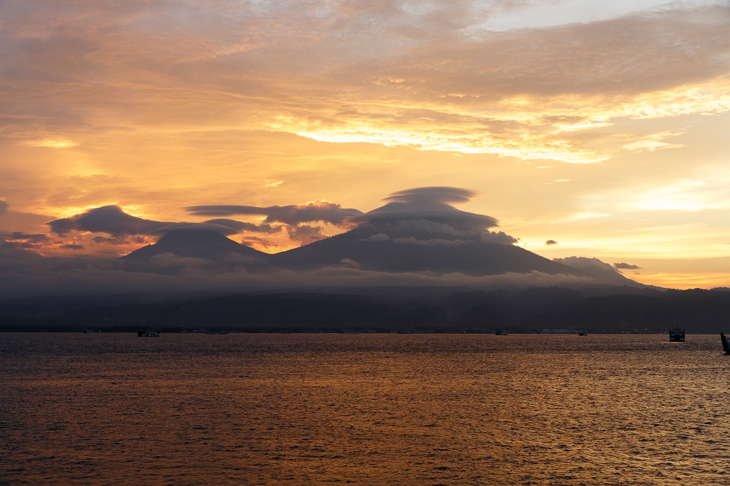 22/05/2018-Perancak(Bali)-La traverséé en Ferry vers Java-->Couc