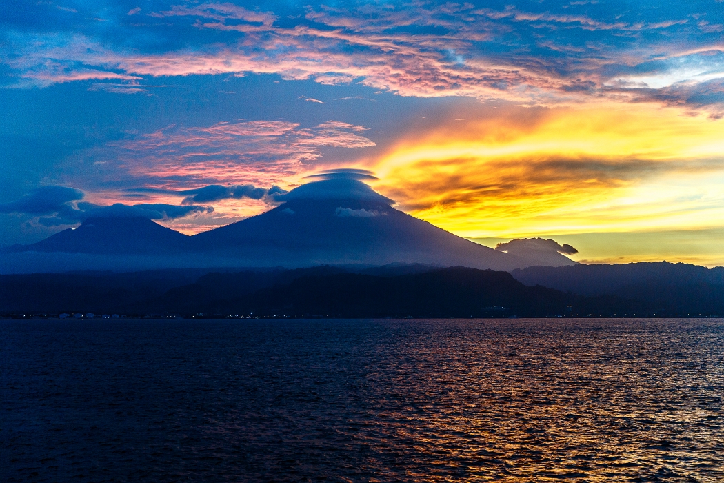 22/05/2018-Perancak(Bali)-La traverséé en Ferry vers Java-->Couc