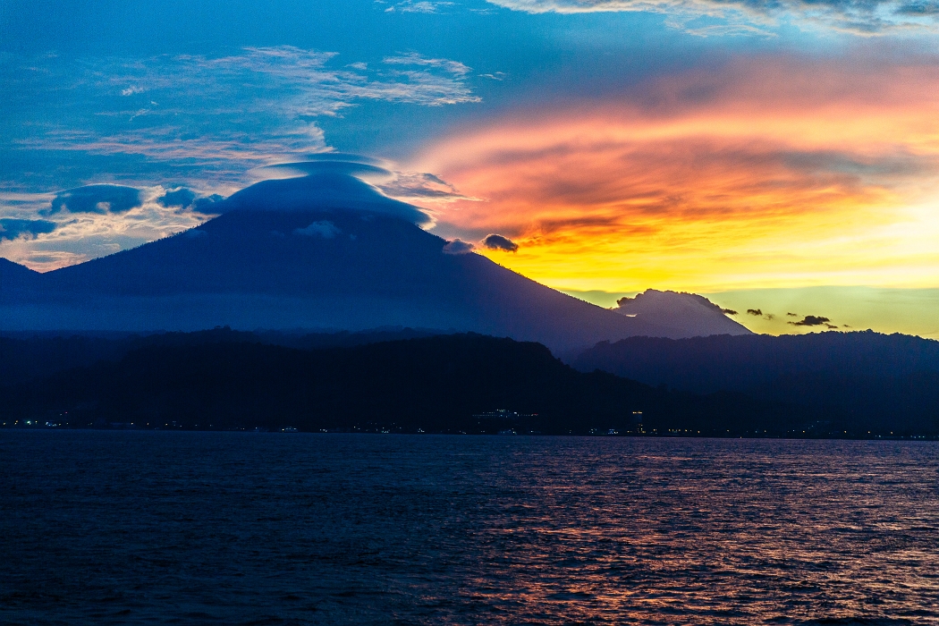 22/05/2018-Perancak(Bali)-La traverséé en Ferry vers Java-->Couc