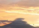 20180522-7014-p5 - 22/05/2018-Perancak(Bali)-La traverséé en Ferry vers Java-->Coucher de soleil sur les volcans de Java