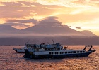 20180522-7018-p5 - 22/05/2018-Perancak(Bali)-La traverséé en Ferry vers Java-->Coucher de soleil sur les volcans de Java
