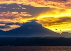 20180522-7026-p5 - 22/05/2018-Perancak(Bali)-La traverséé en Ferry vers Java-->Coucher de soleil sur les volcans de Java
