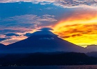 20180522-7034-p5 - 22/05/2018-Perancak(Bali)-La traverséé en Ferry vers Java-->Coucher de soleil sur les volcans de Java