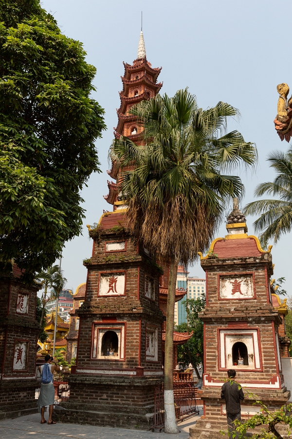 19/04/2019-Près de Hanoï(Vietnam)-Page de Tan Quoc