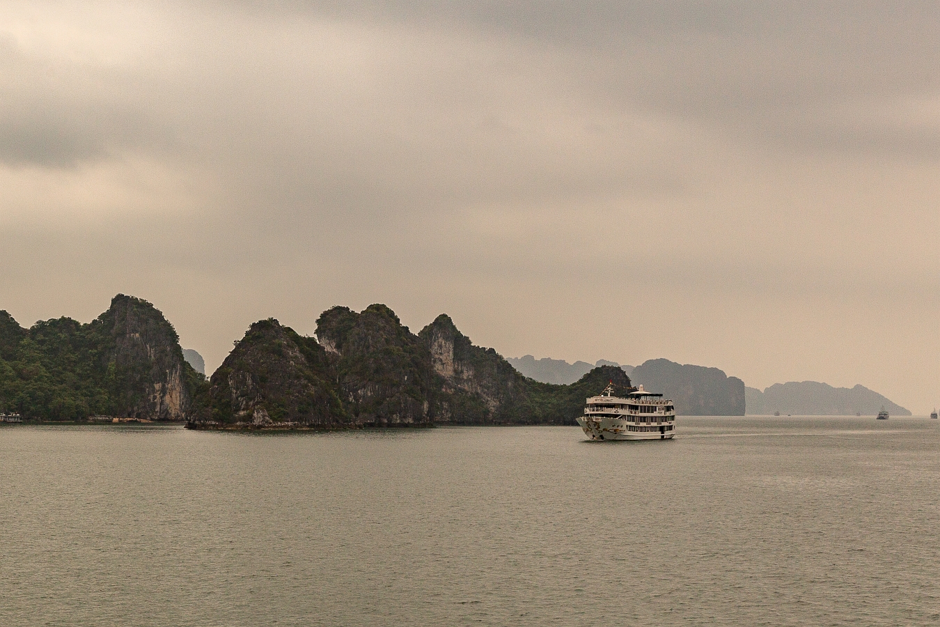 21/04/2016-Baie d'Halong (Vietnam)