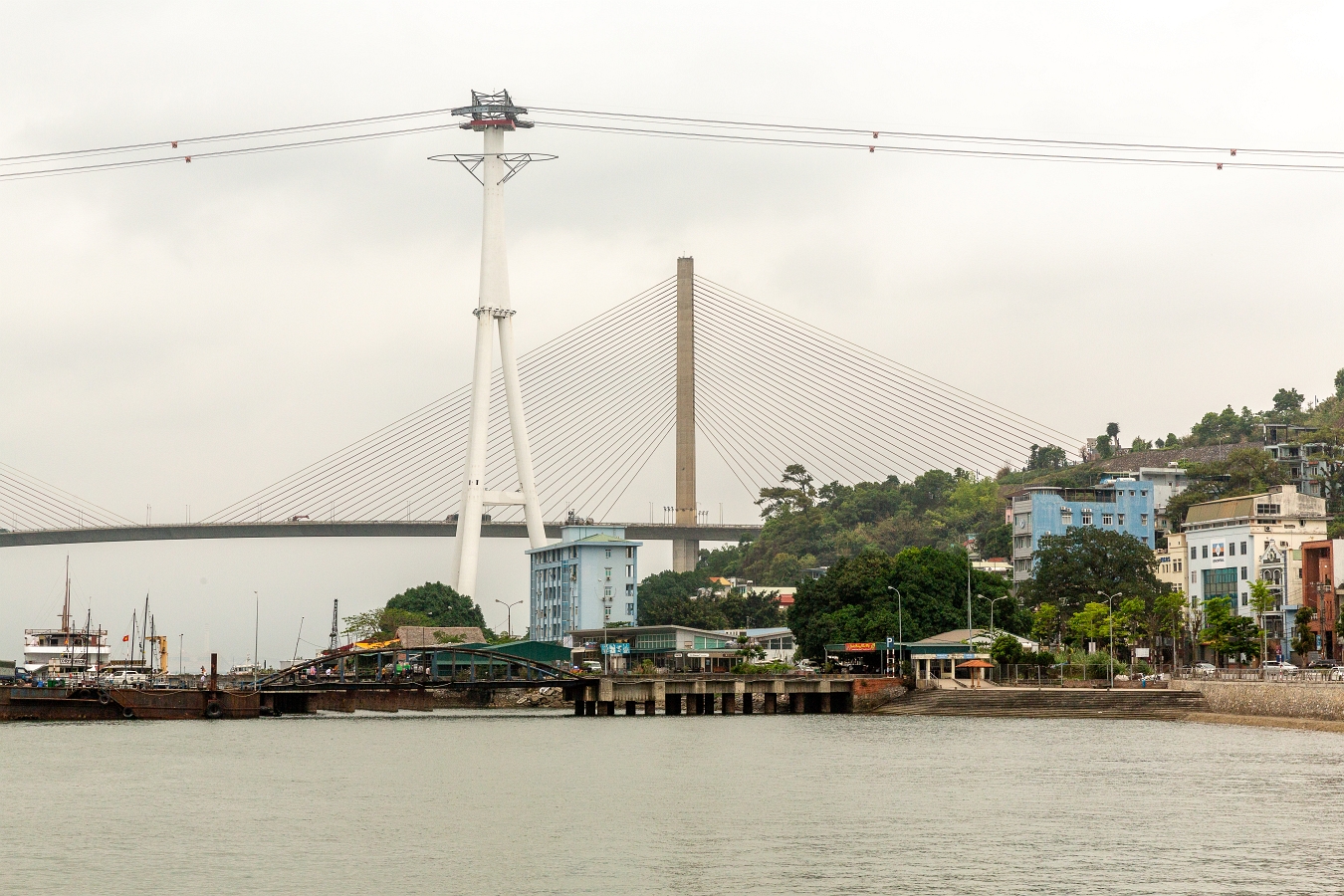 21/04/2016-Baie d'Halong (Vietnam)