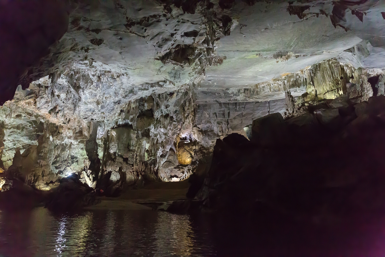23/04/2019-Vinh(Vietnam)-Grottes de Phong Nha