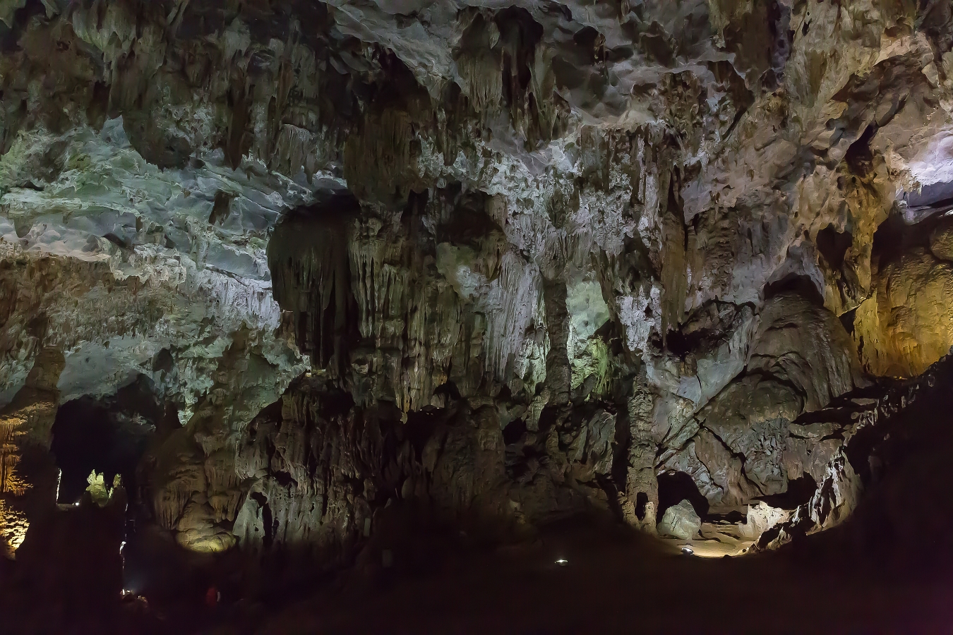 23/04/2019-Vinh(Vietnam)-Grottes de Phong Nha