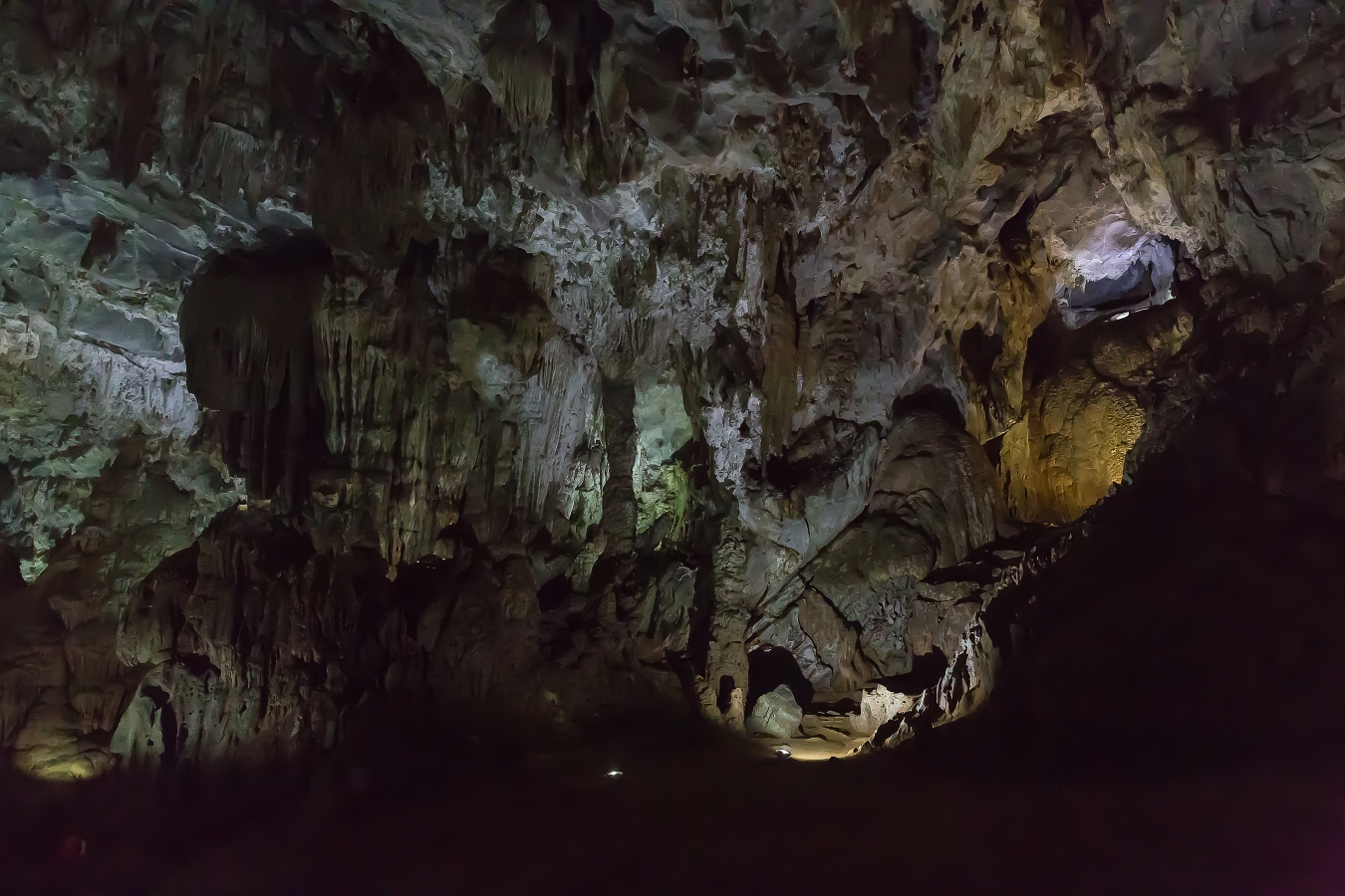 23/04/2019-Vinh(Vietnam)-Grottes de Phong Nha