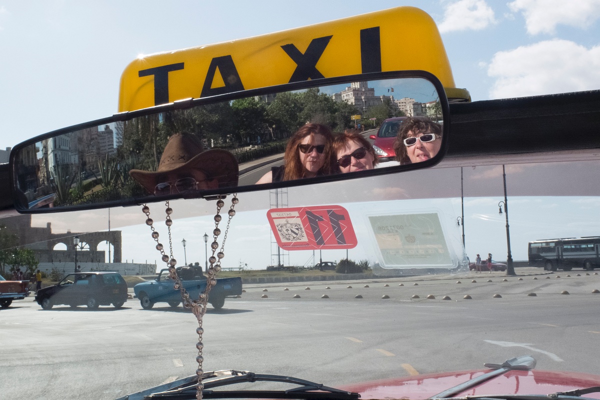 20130505-2906-pf.jpg - 05/05/2013-La Havane(Cuba)-Promenade en voiture américaine