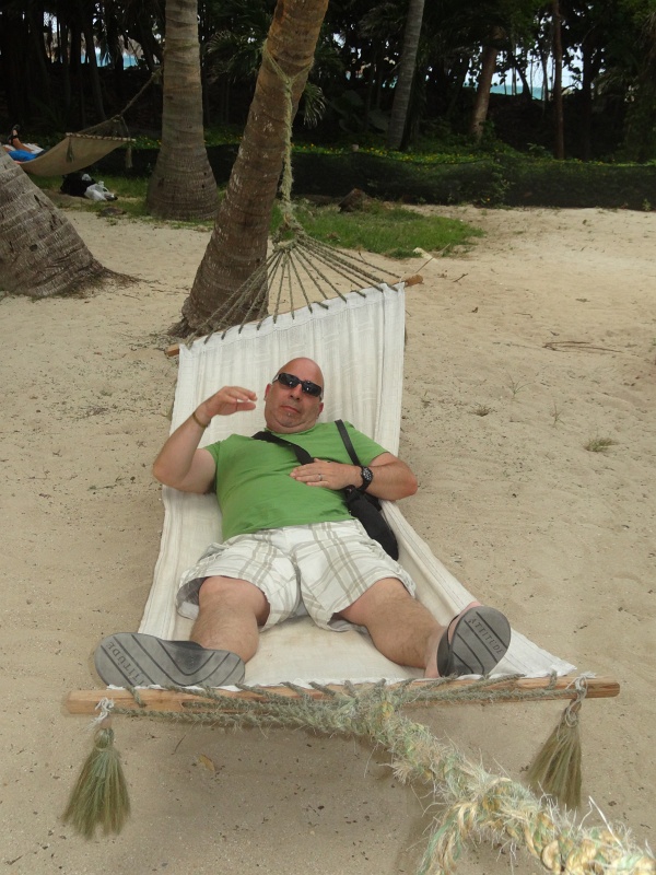 20130510-6030-js.JPG - 05/2013-Varadero(Cuba)-Hotel Sol Palmeras-->Séance hamac, Patrice