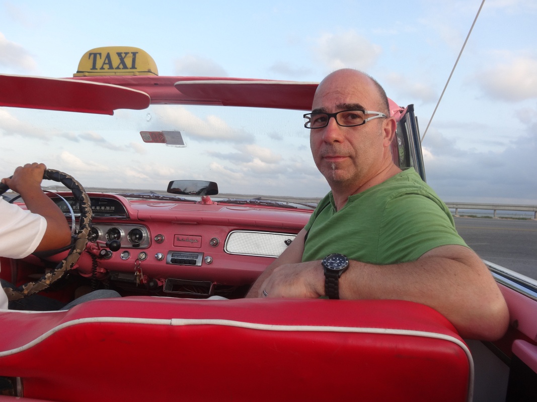20130510-6036-js.JPG - 05/2013-Varadero(Cuba)-Hotel Sol Palmeras-->Patrice en voiture américaine