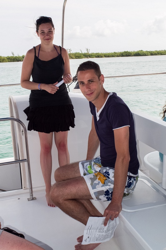 20130513-7016-pf.jpg - 13/05/2013-Varadero(Cuba)-Sortie en catamaran-->Sur le bateau, Louise, Florian