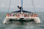 13-lun-catamaran