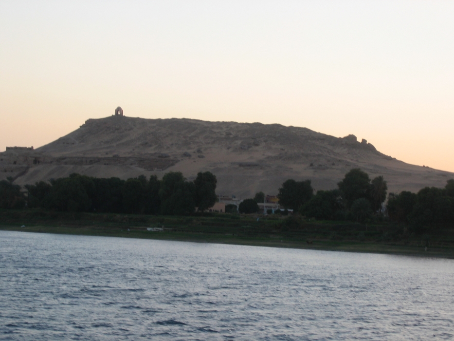 200402EgyJ1-0170