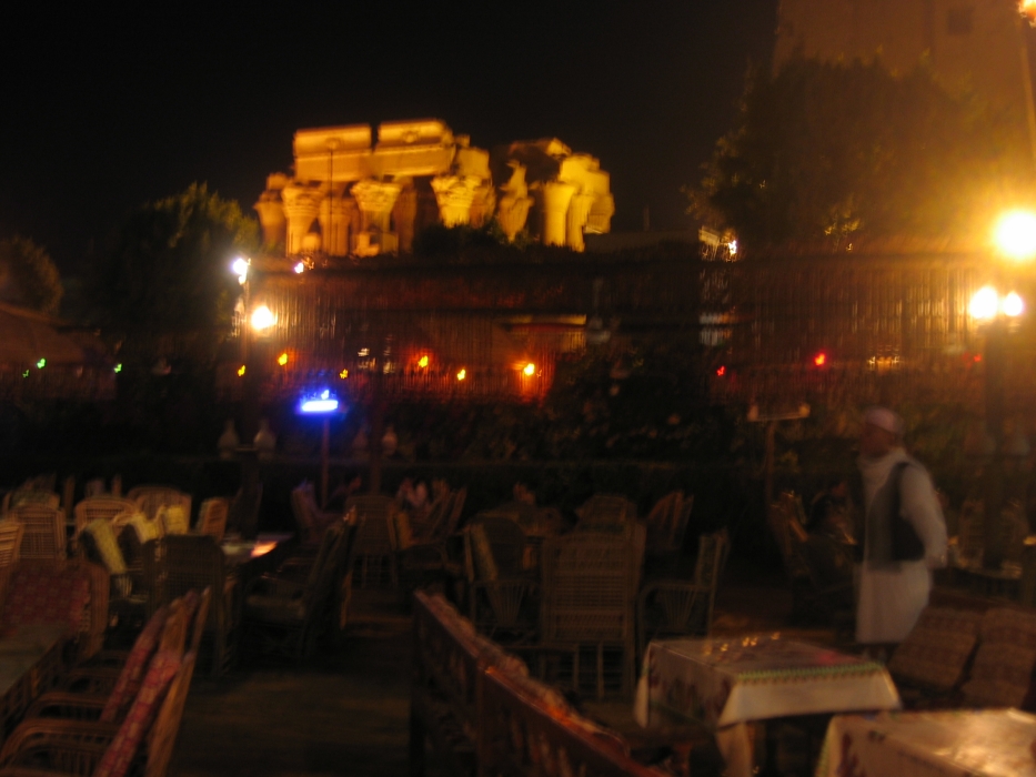 200402EgyJ1-0310