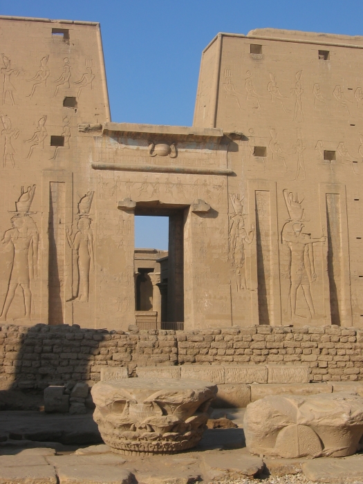 200402EgyJ2-0250