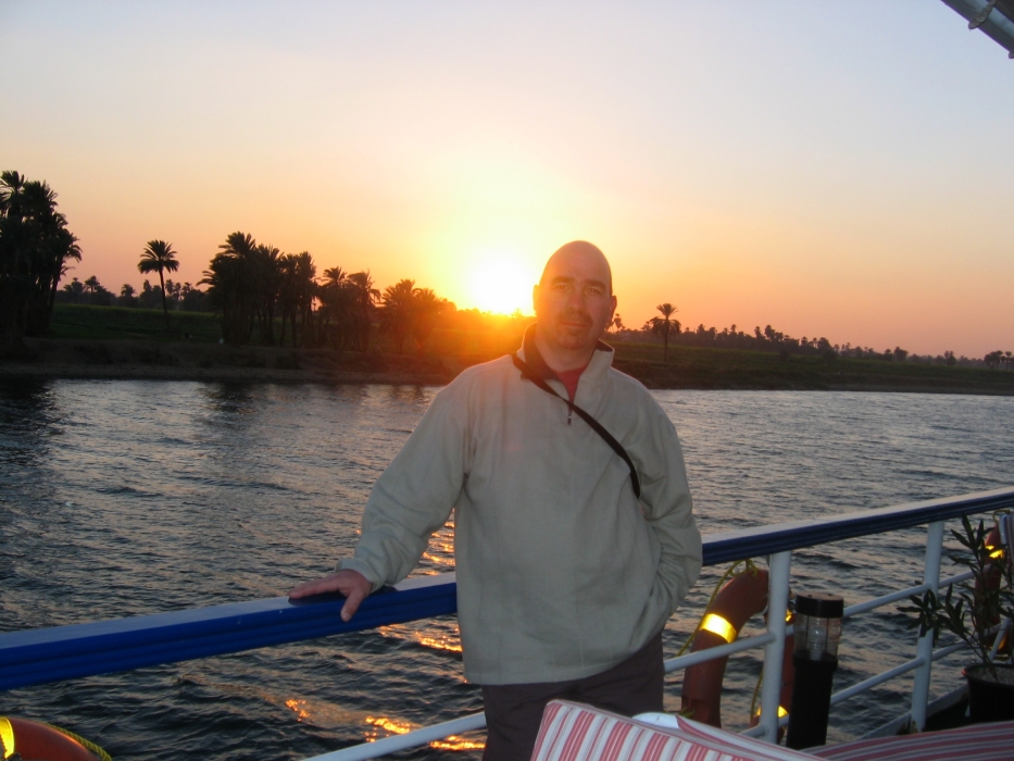 200402EgyJ2-0330