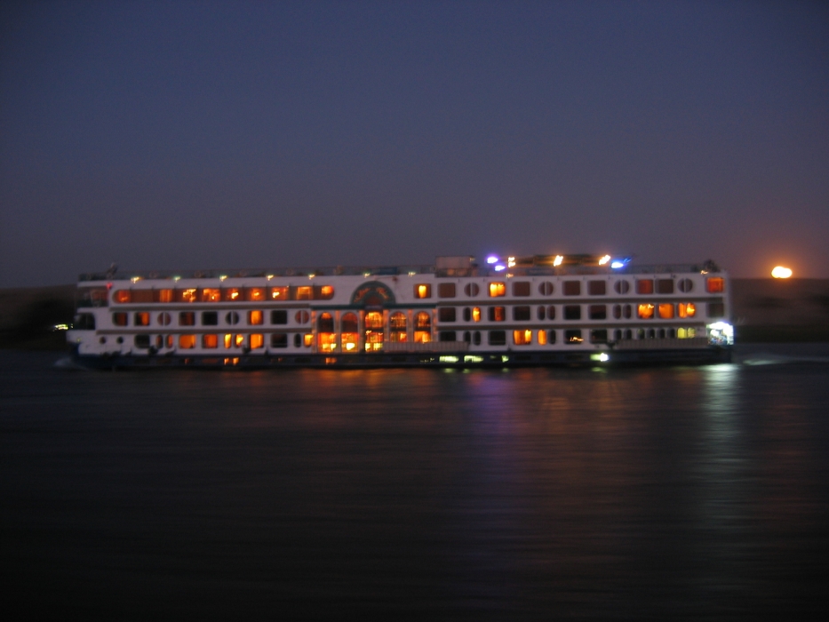 200402EgyJ2-0380