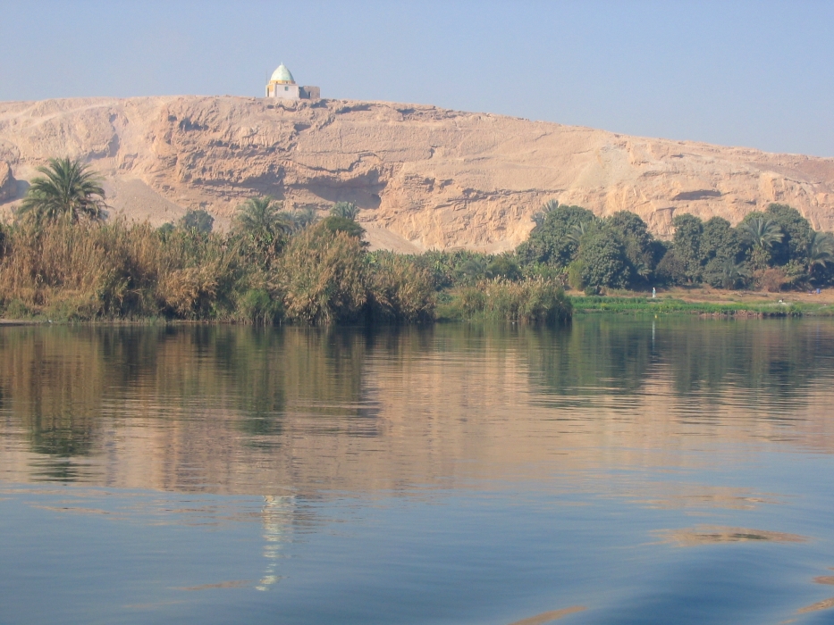 200402EgyJ5-0060