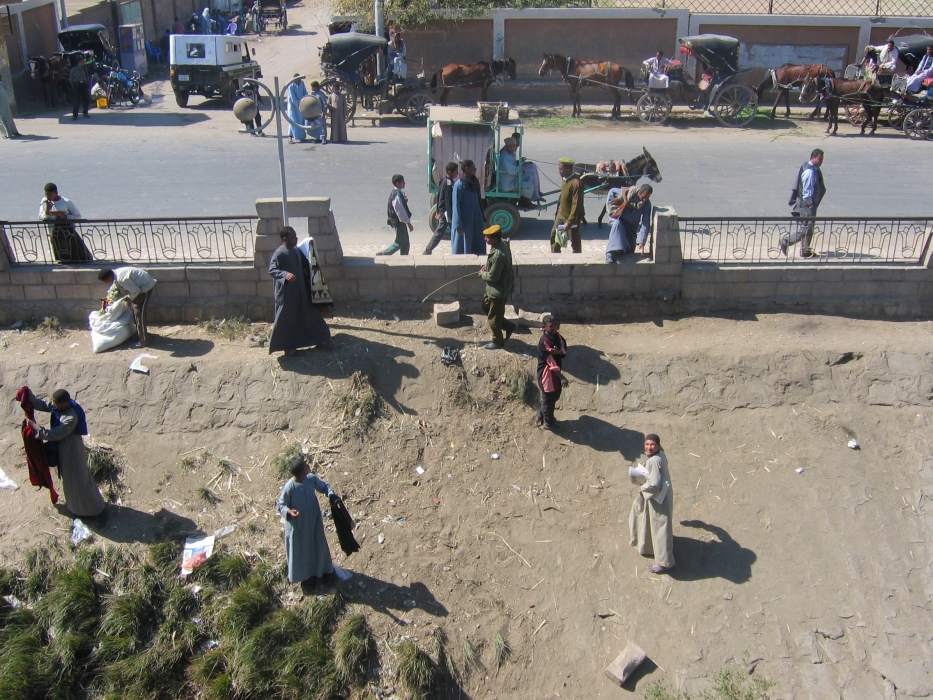 200402EgyJ5-0200