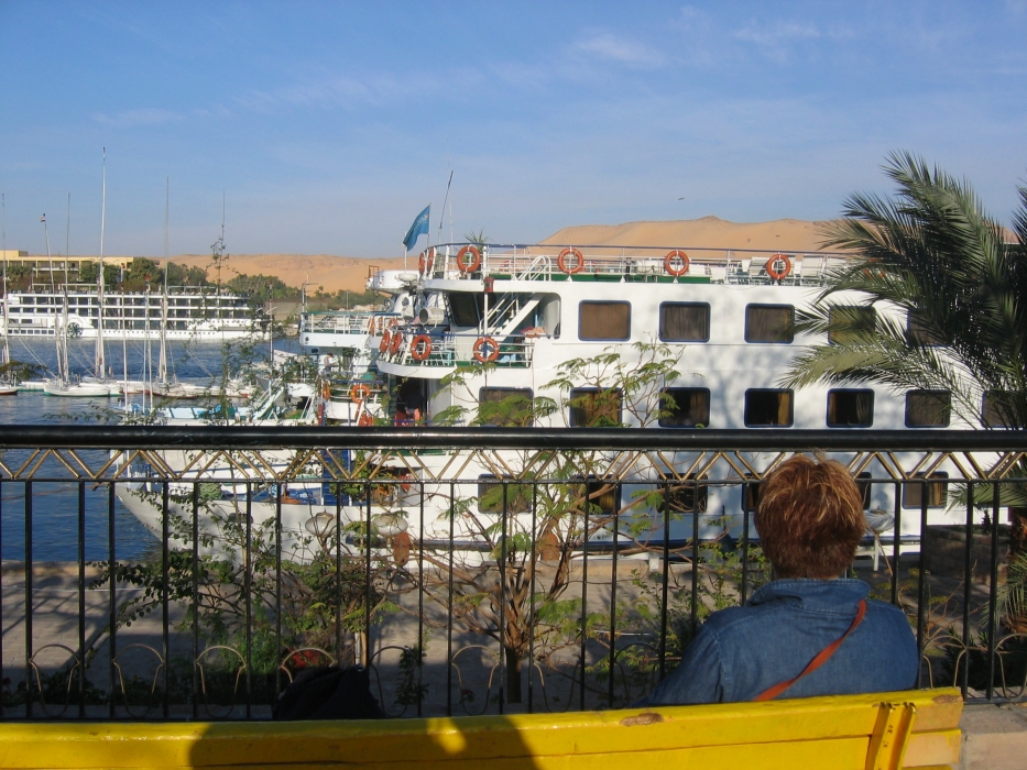 200402EgyJ8-0030