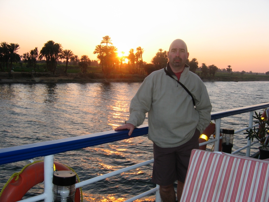 200402EgyOut-0100