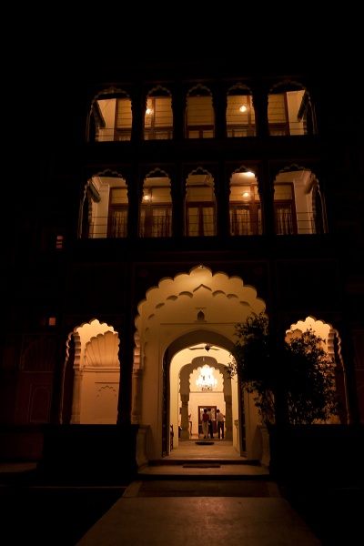 20110326-1205-p4.jpg - 26/03/2011-Patan(Inde)-Palais du Maharadja (Hotel)
