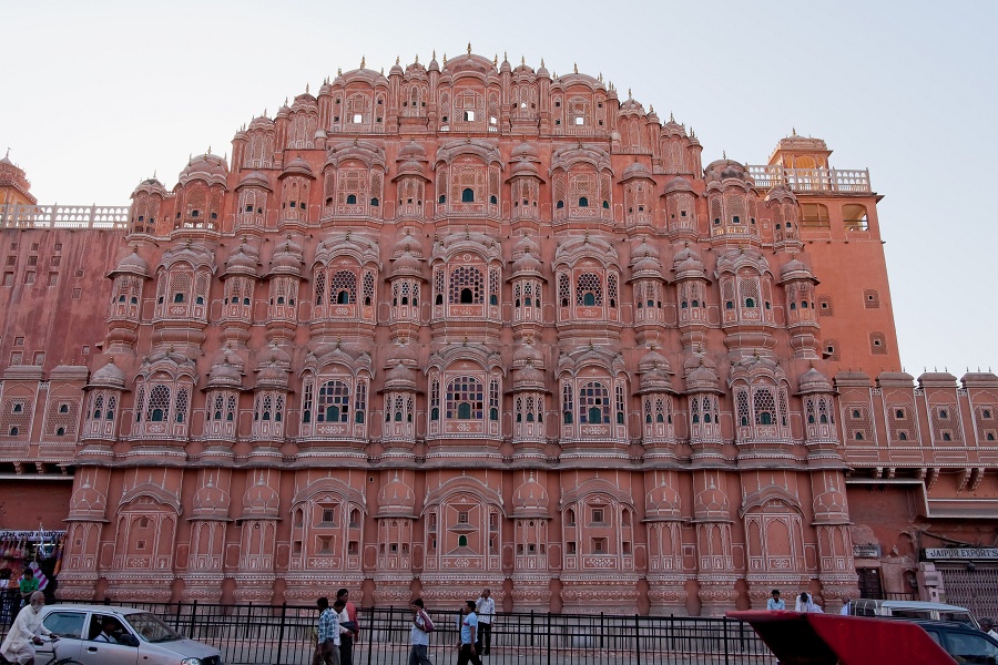 20110328 171804-D-IMG_3572_dxo_d.jpg - 28/03/2011-Jaipur (Inde)-La ville-Palais des vents