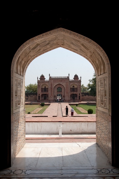 20110331-6418-p4.jpg - 31/03/2011-Agra(Inde)-Itmad Ud Daulah (petit taj mahal)